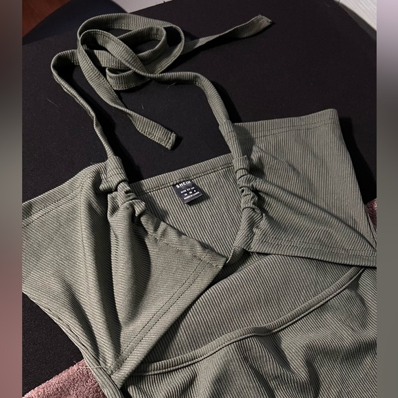 Cut Out Dress - Picture 2 of 3